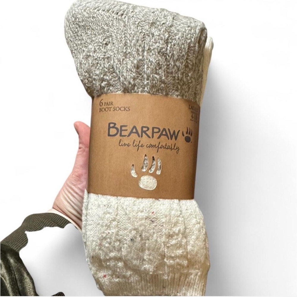BearPaw Women's 6 pack Casual Socks in Tan and Cream